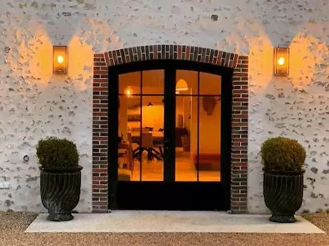 Вилла Domaine De La Revardiere - Le Perche - 600m2 - 18 Couchages - Piscine Feings (Orne)