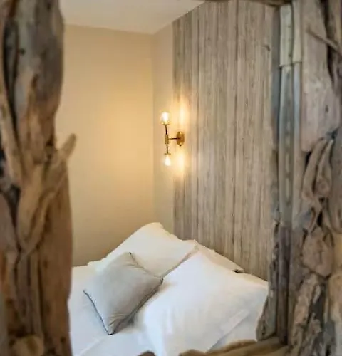 Domaine De La Revardiere - Le Perche - 600m2 - 18 Couchages - Piscine Вилла